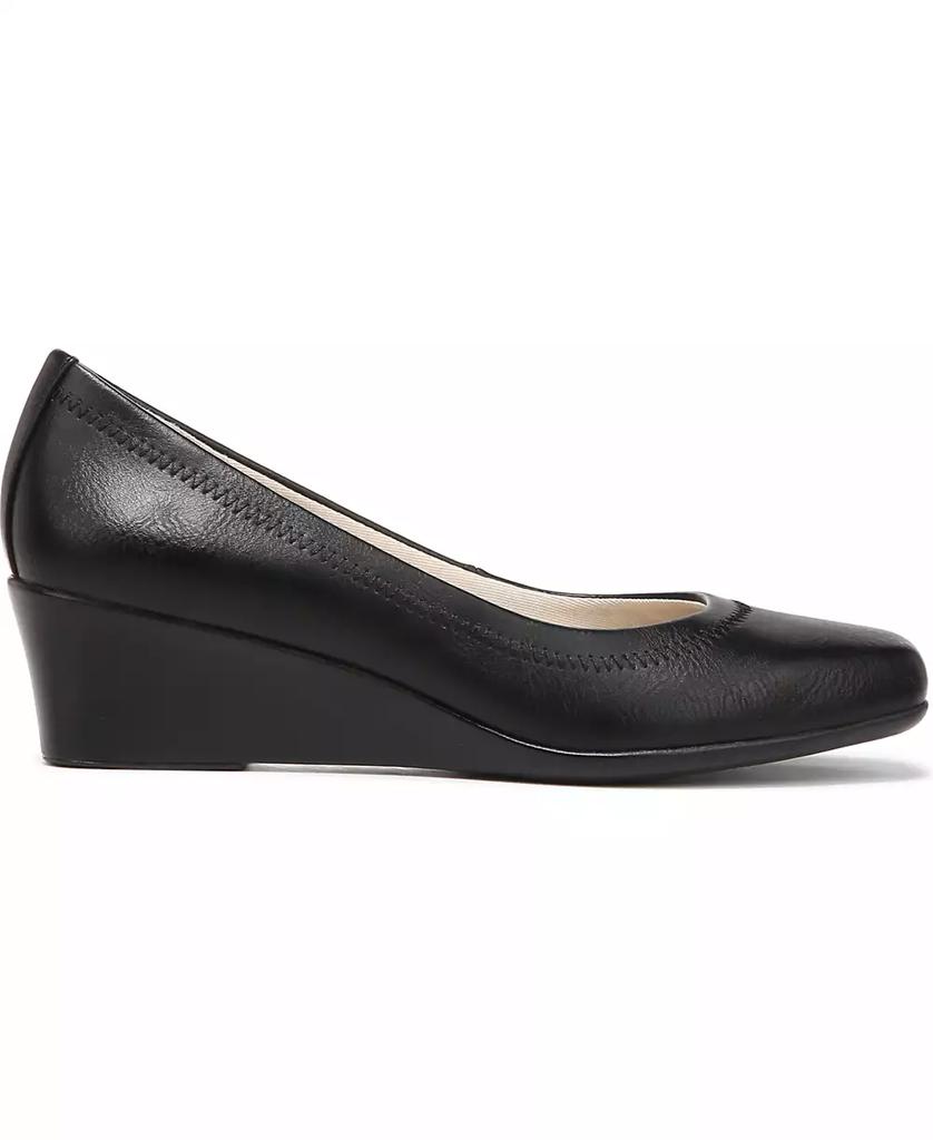 LifeStride Groovy Wedge Pumps