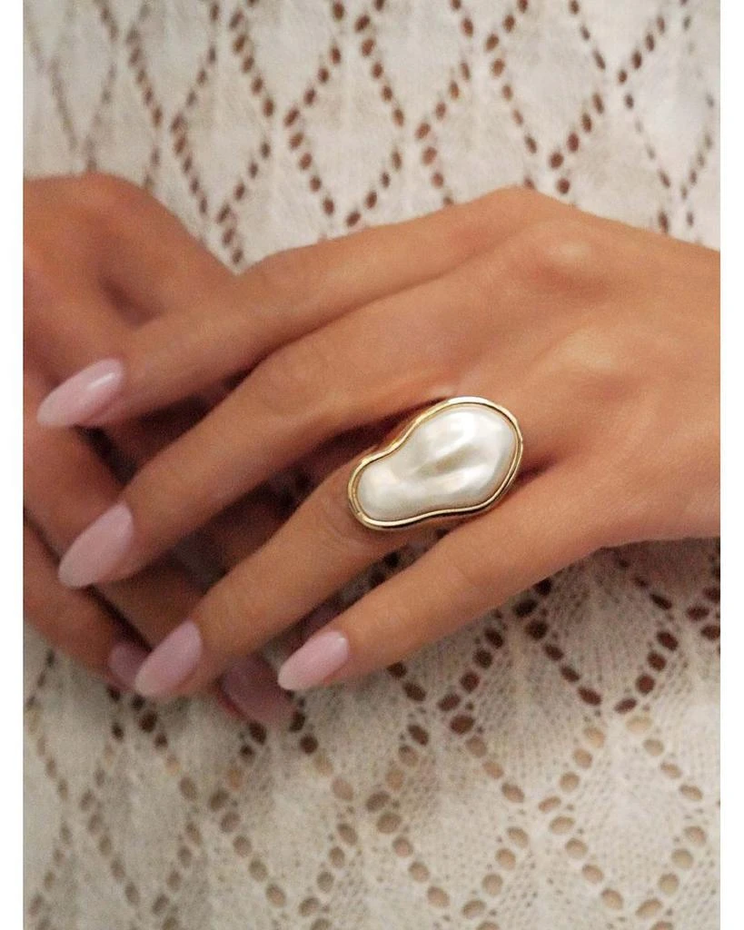 Ettika Jewelry Sea Born Imitation Pearl Cocktail Ring 4