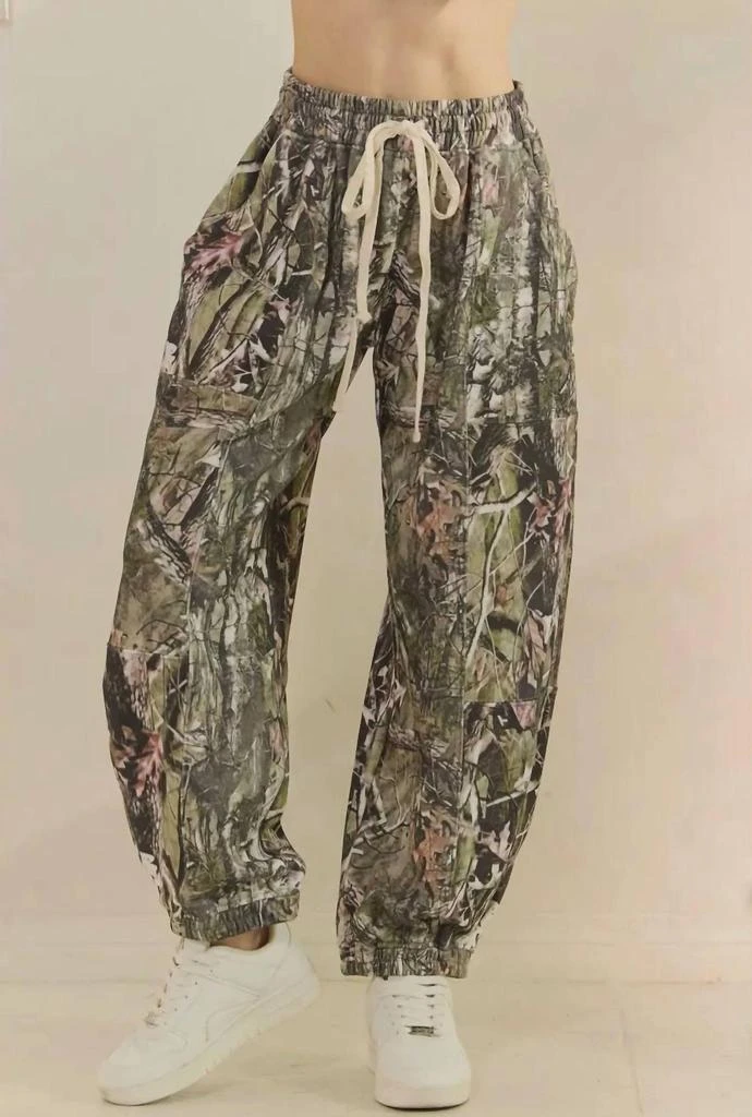 Veveret Veveret - Camo Printed French Terry Pant 3