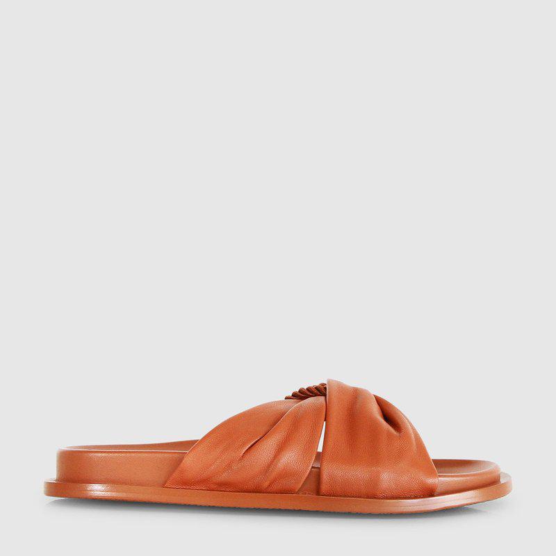 Belle & Bloom Whitehaven Slide Camel