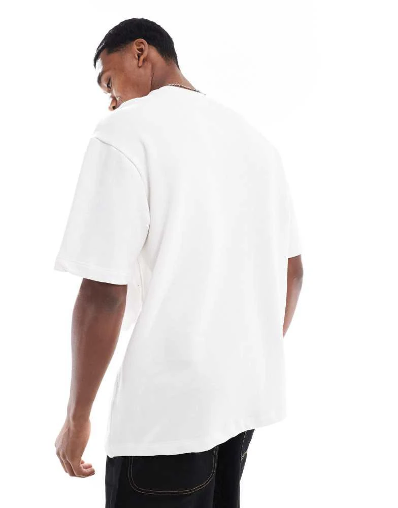 Bershka Bershka flock printed t-shirt in white 2