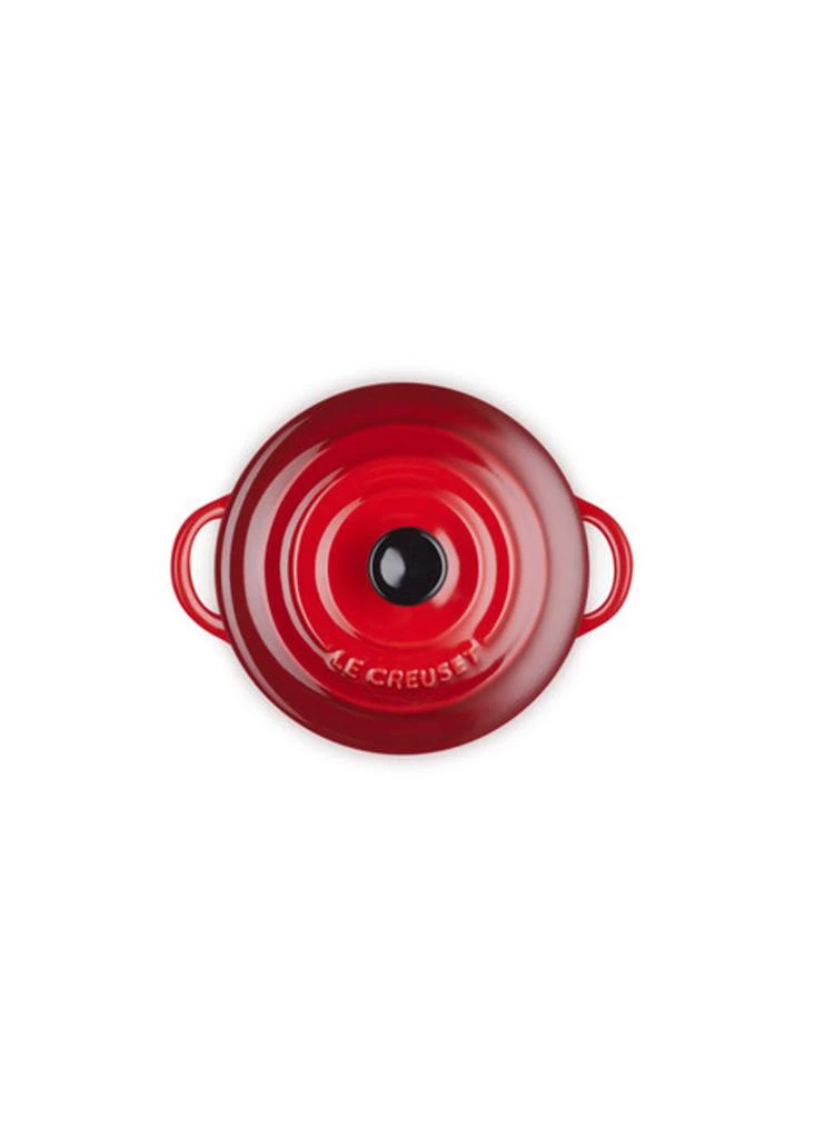 Le Creuset Stoneware petite round casserole. 6