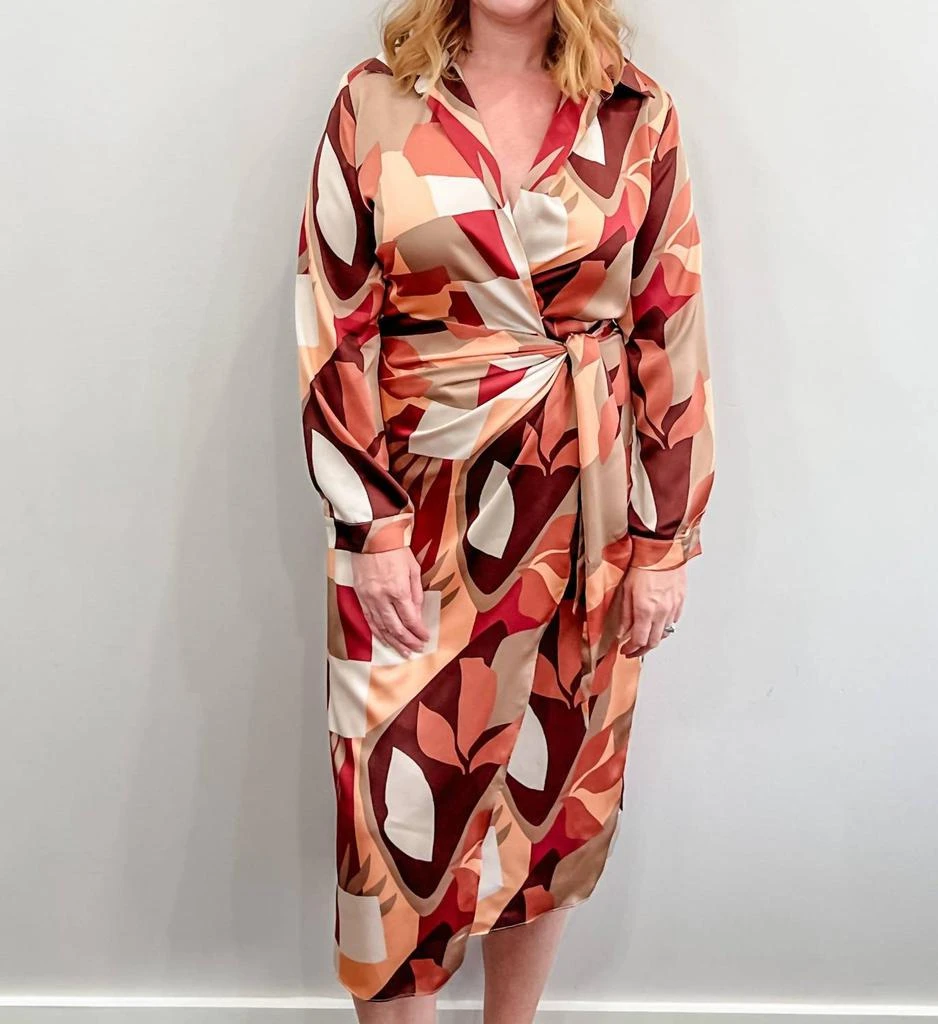 Dress Forum Dress Forum - The Right Fit Geometric Midi Wrap Dress 4
