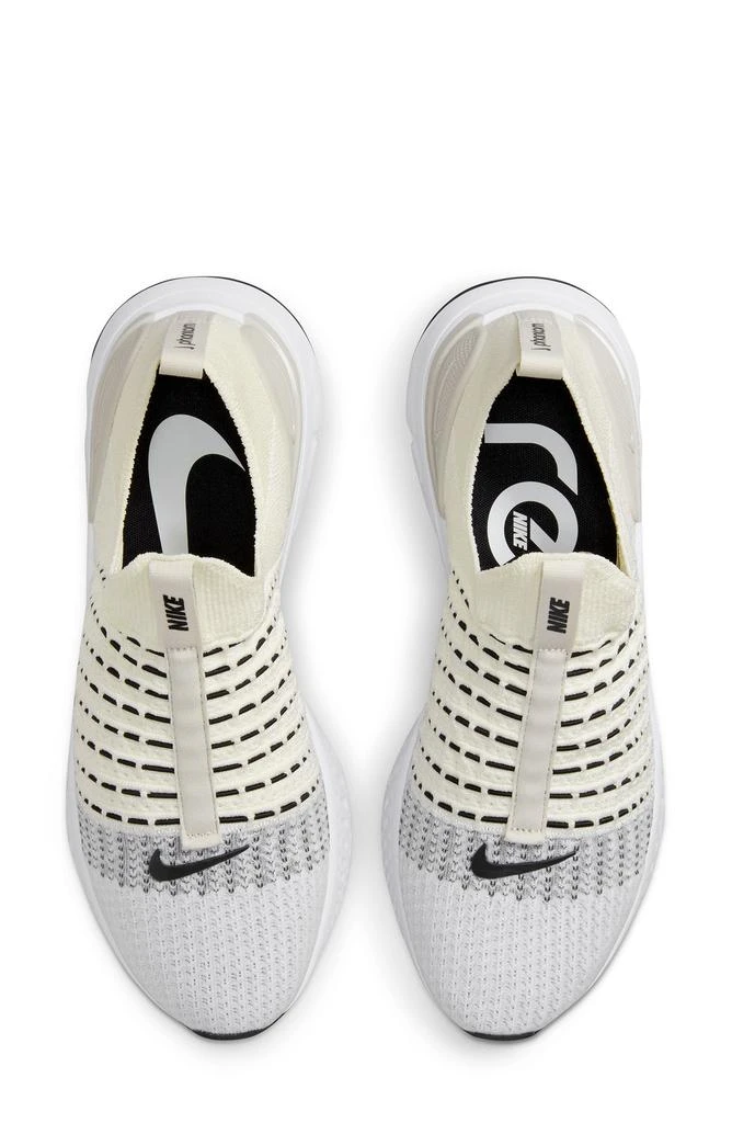 NIKE React Phantom Run Flyknit 2 Running Shoe 3