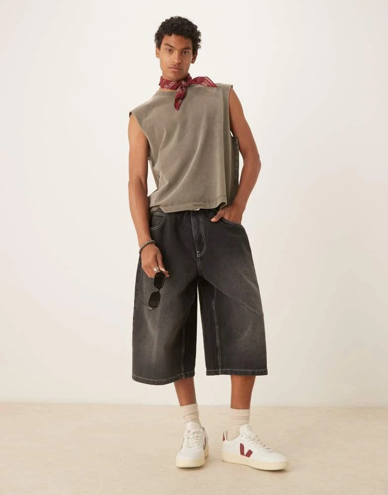 Abercrombie & Fitch Abercrombie & Fitch premium heavyweight cropped vest in washed green 2