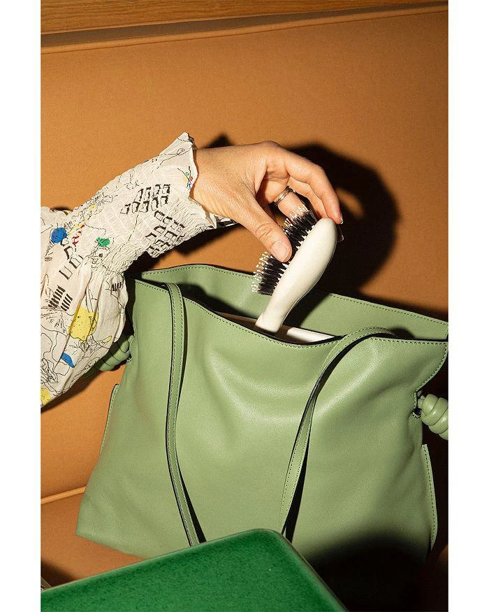 La Bonne Brosse N.03 The Small Essential Softness Gentle Scalp Care Hair Brush - Creamy White 5