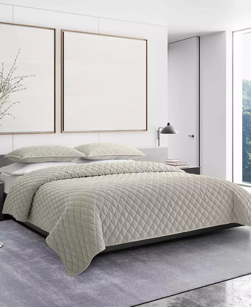Vera Wang CLOSEOUT! Diamond Velvet Reversible 3 Piece Quilt Set 5