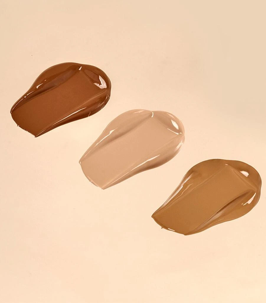 Sensai Flawless Satin Moisture Foundation SPF 25 6