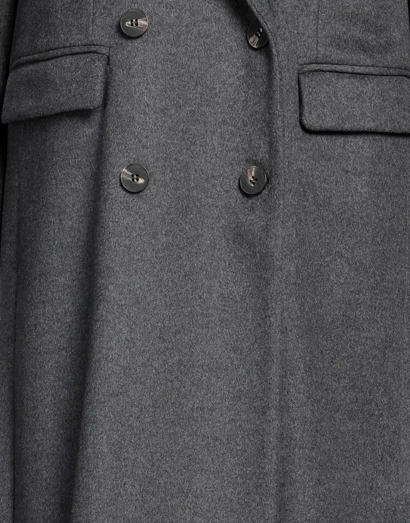 ANNIE P. Coat 4