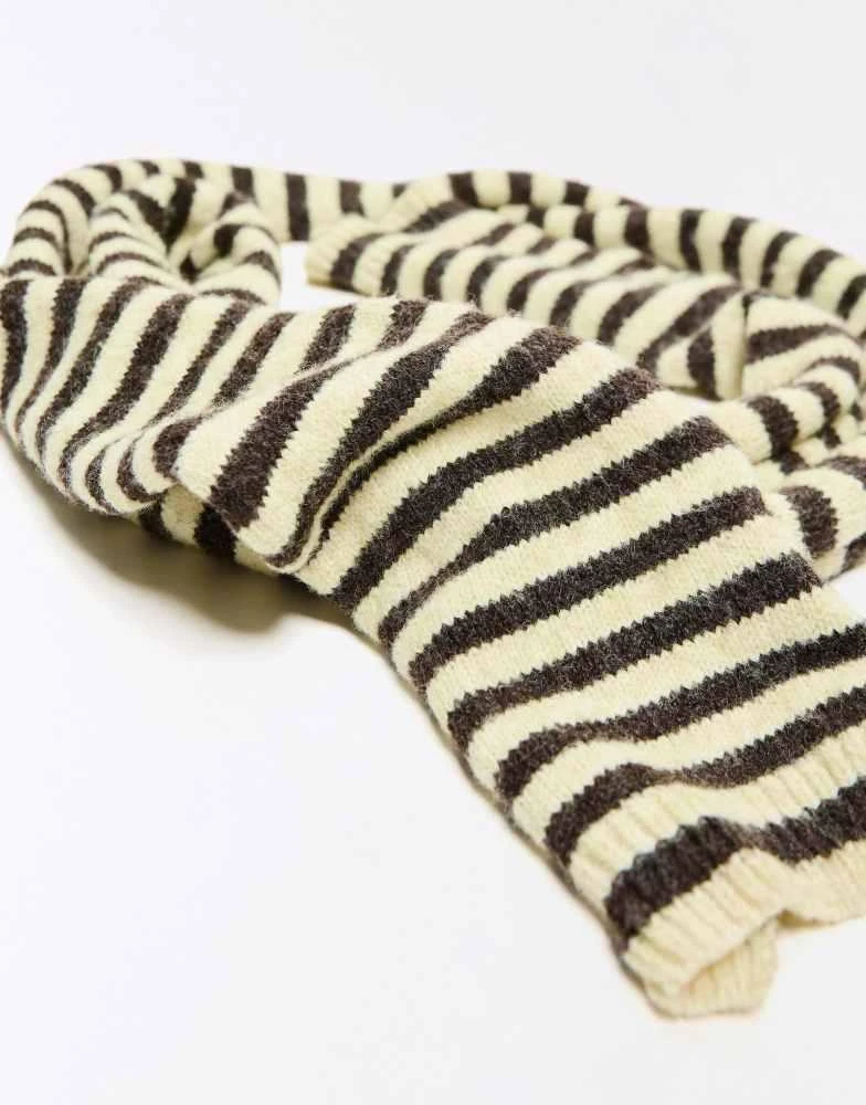 Bershka Bershka Extra-long striped scarf in yellow 2