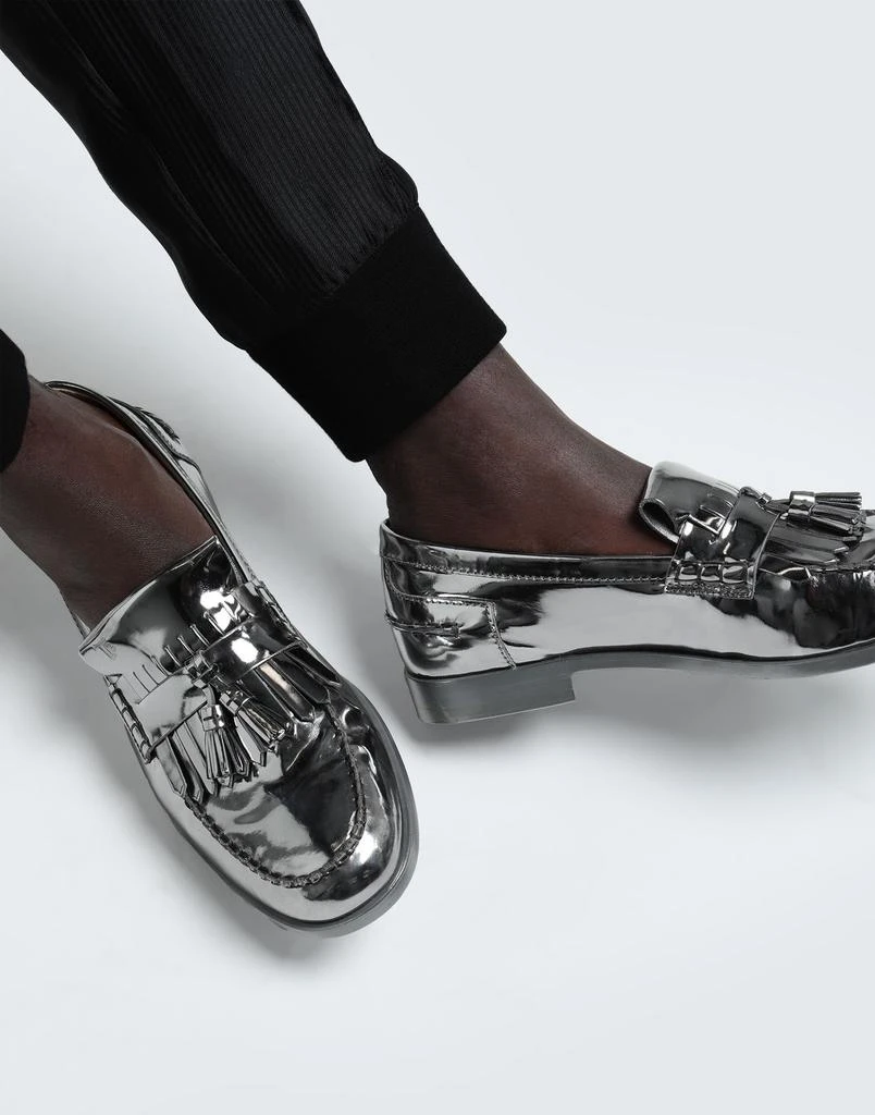 Tod's Loafers 2