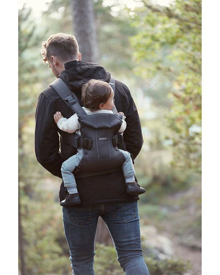 BabyBjörn Baby Carrier One Air 4