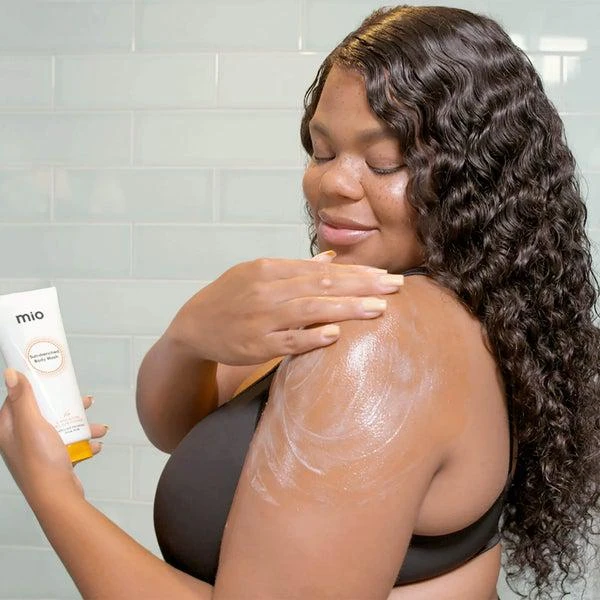 Mio Skincare Mio Sun-Drenched Body Wash 200ml 5