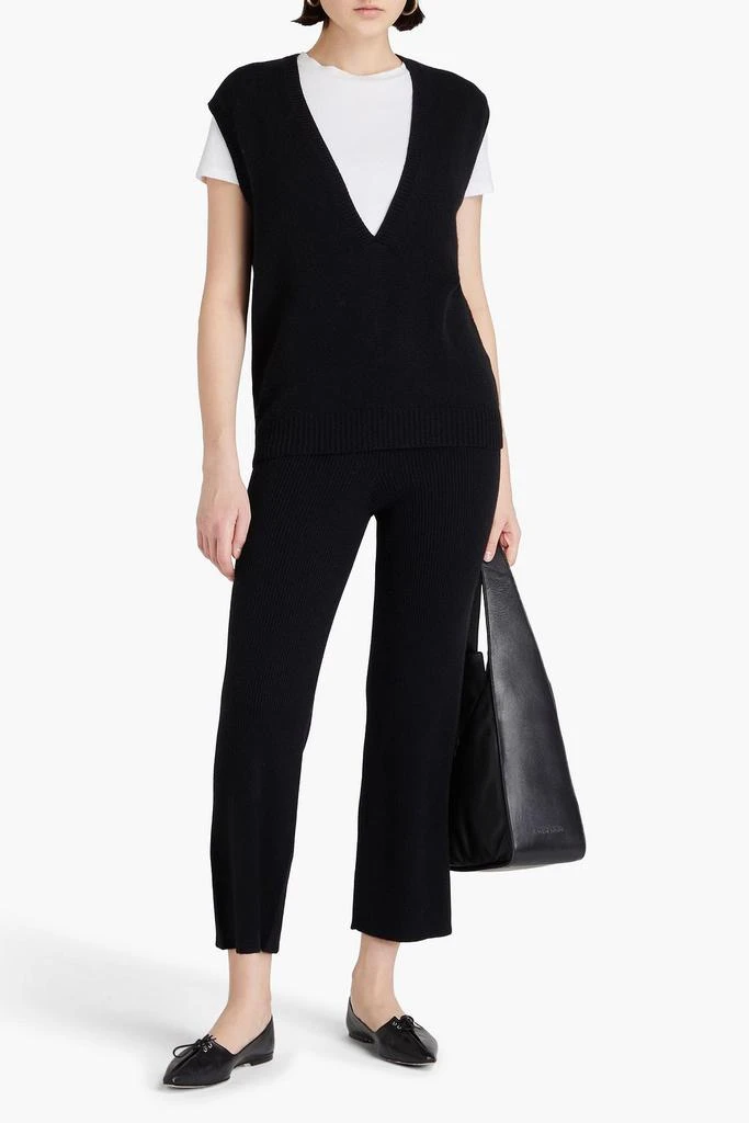 Lisa Yang Ling cashmere vest 2