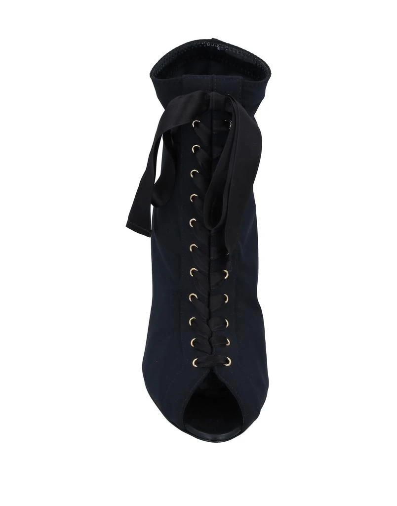 Dolce
Gabbana Ankle boot 4