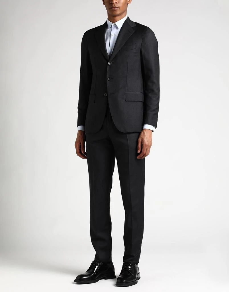 CARUSO Suits 2
