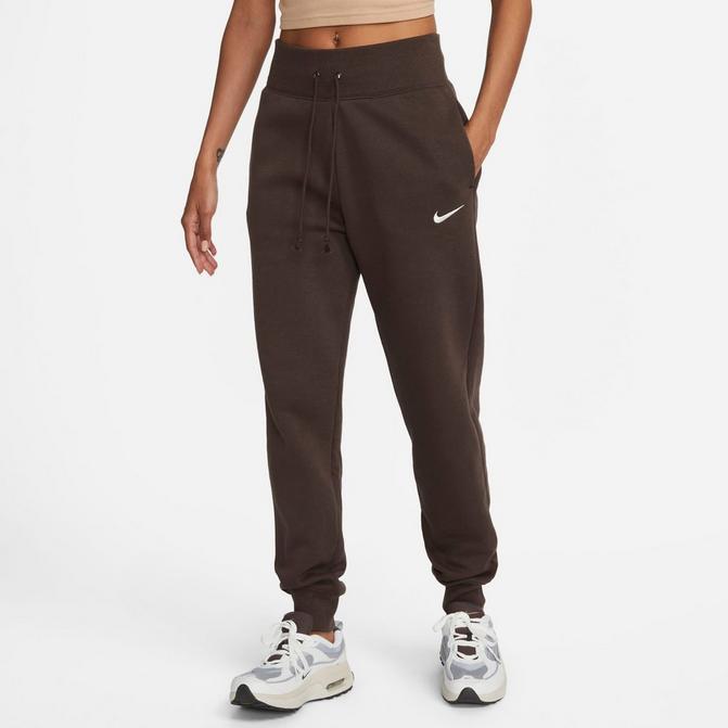 nike club cuffed joggers khaki