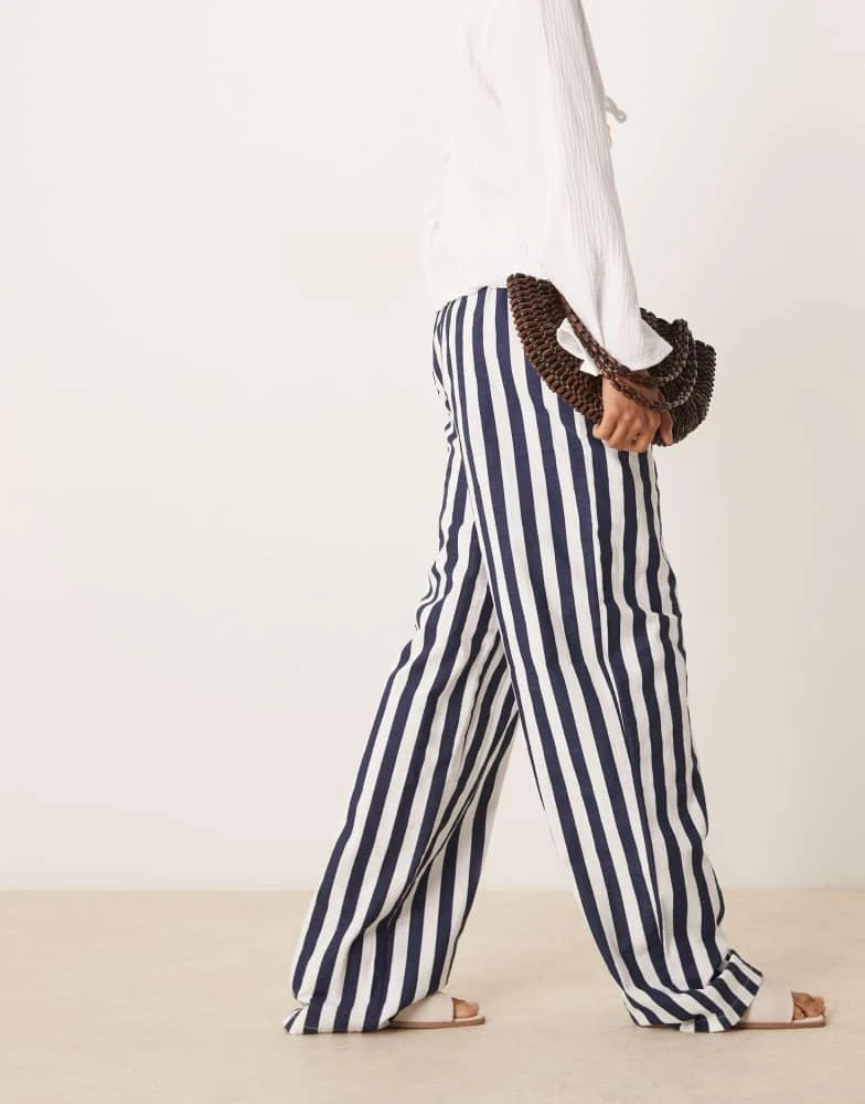 ASOS ASOS DESIGN Tall linen look pull on trouser in navy stripe 4