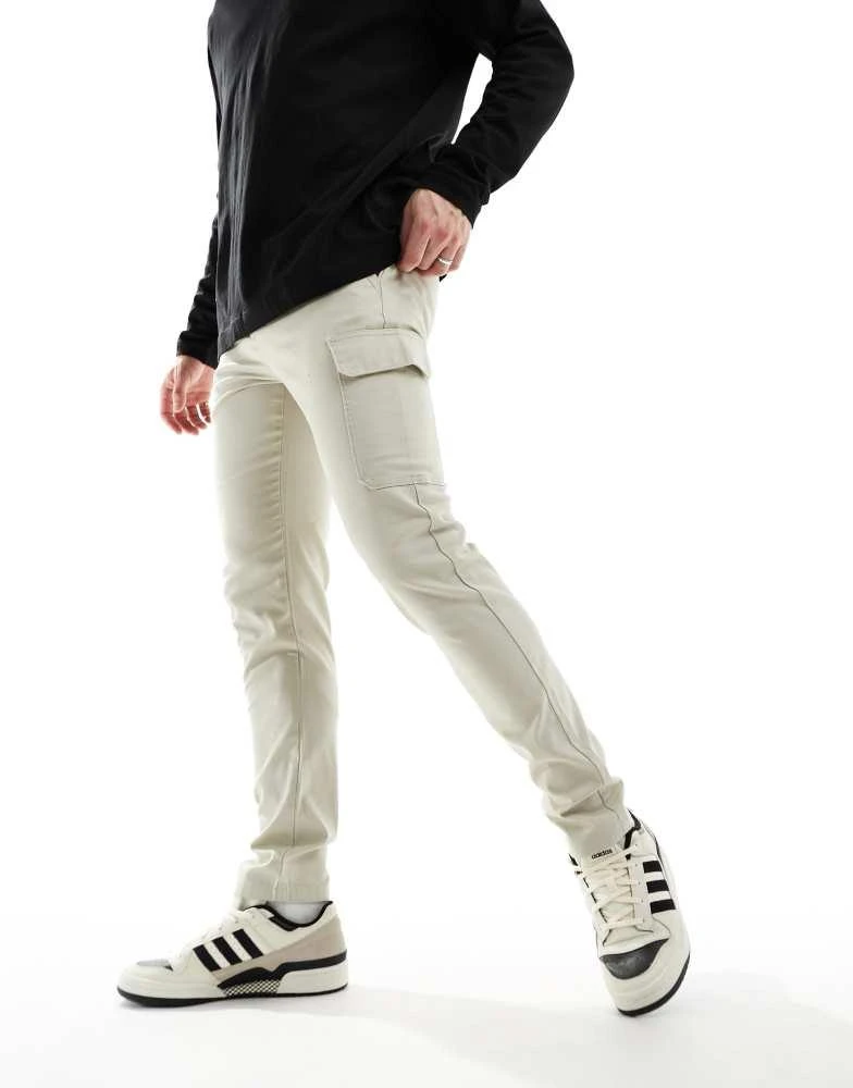ASOS ASOS DESIGN skinny cargo trousers in stone 2