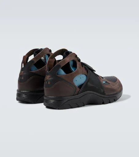 NIKE Air Trainer Huarache suede-trimmed sneakers 6