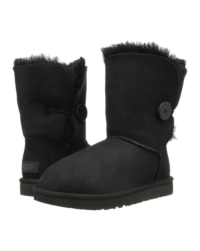 UGG Women's UGG Bailey Button II 1