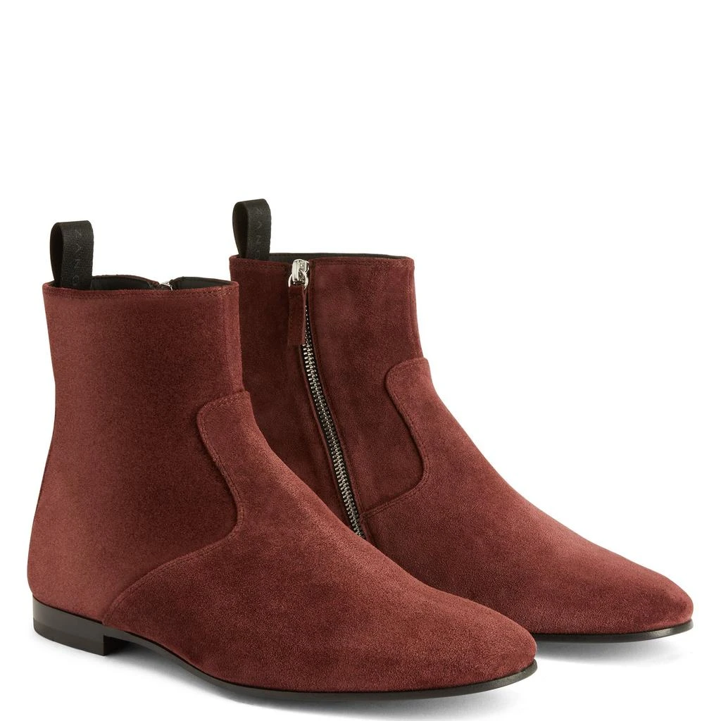 Giuseppe Zanotti Ron 2