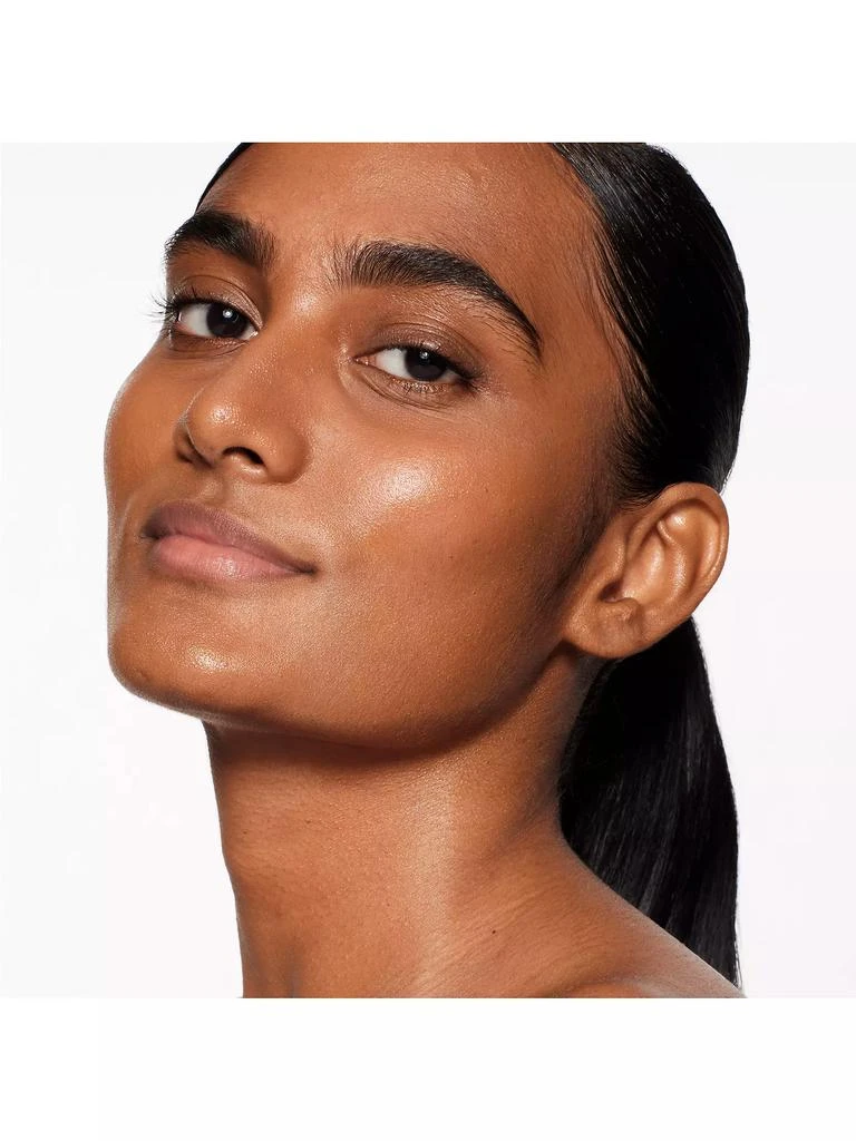 Shiseido Revitalessence Skin Glow Foundation SPF 30 4