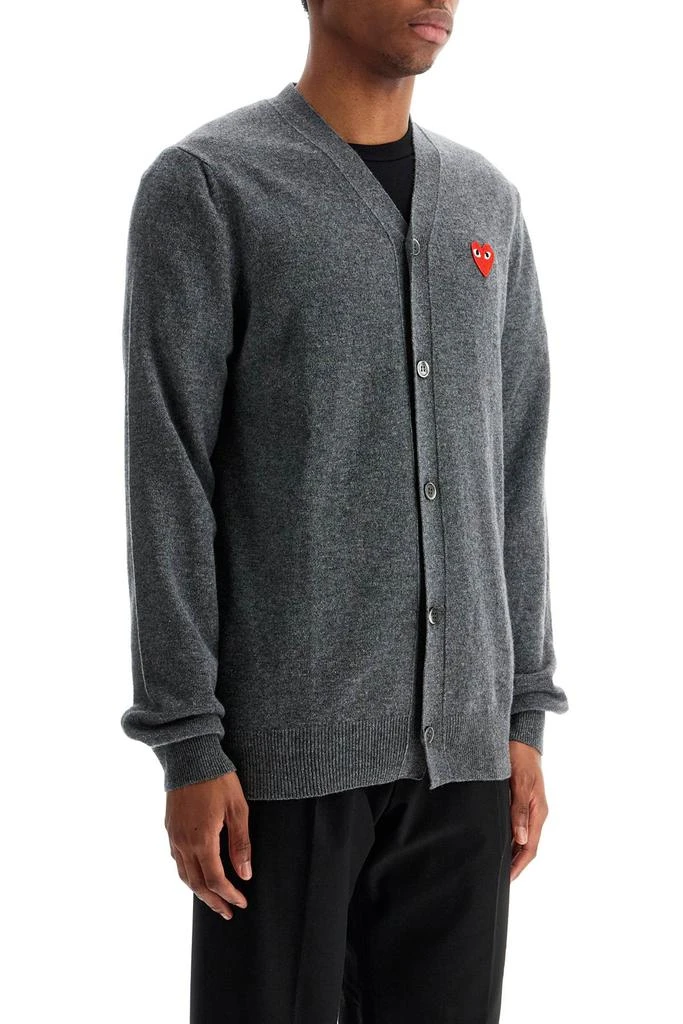 COMME DES GARCONS PLAY cardigan unisex in lana grigio con logo cuore 3