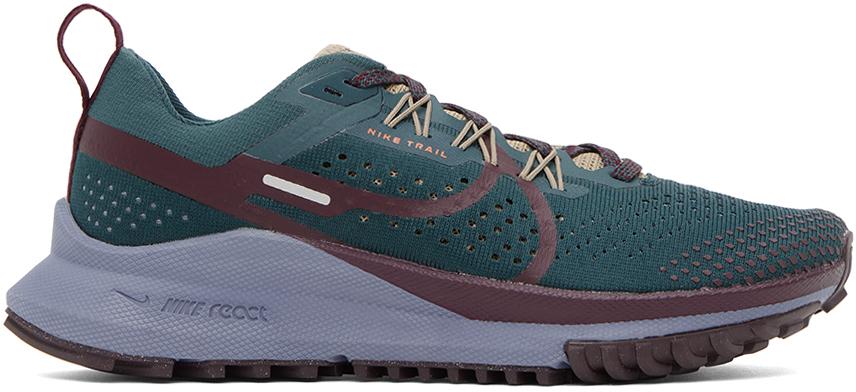 Nike Green Pegasus Trail 4 Sneakers