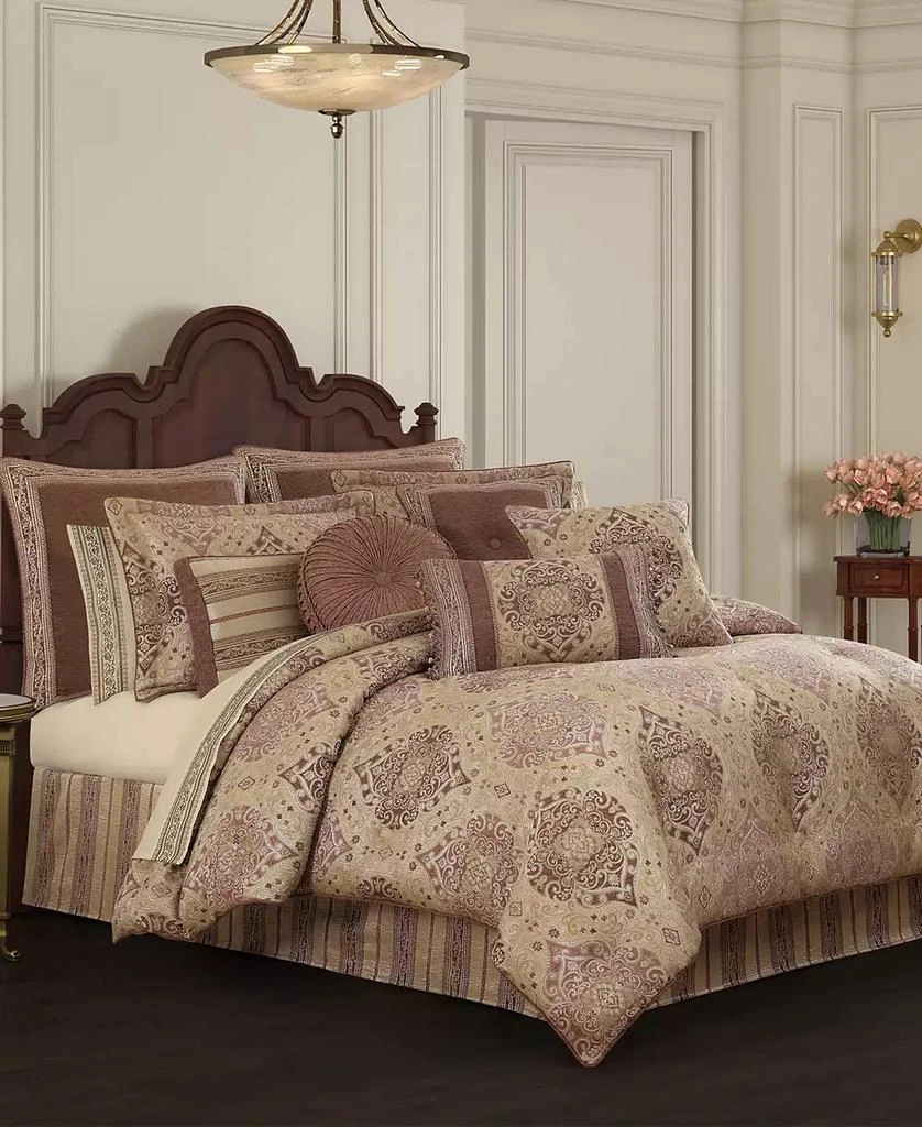 J Queen New York Weston 4-Pc. Comforter Set