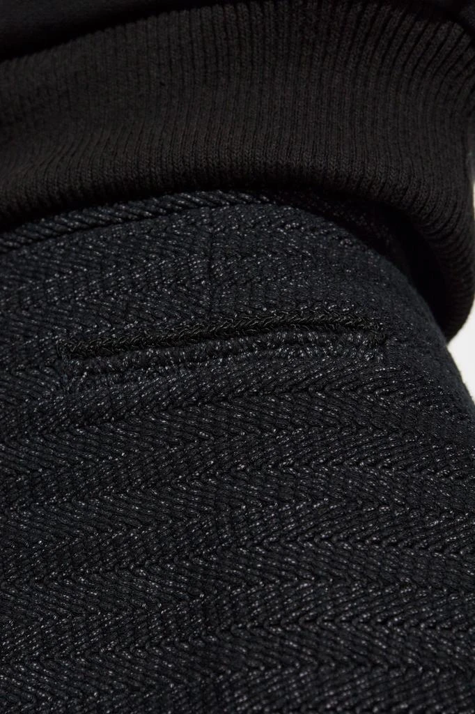 The Mannei Skirt 5