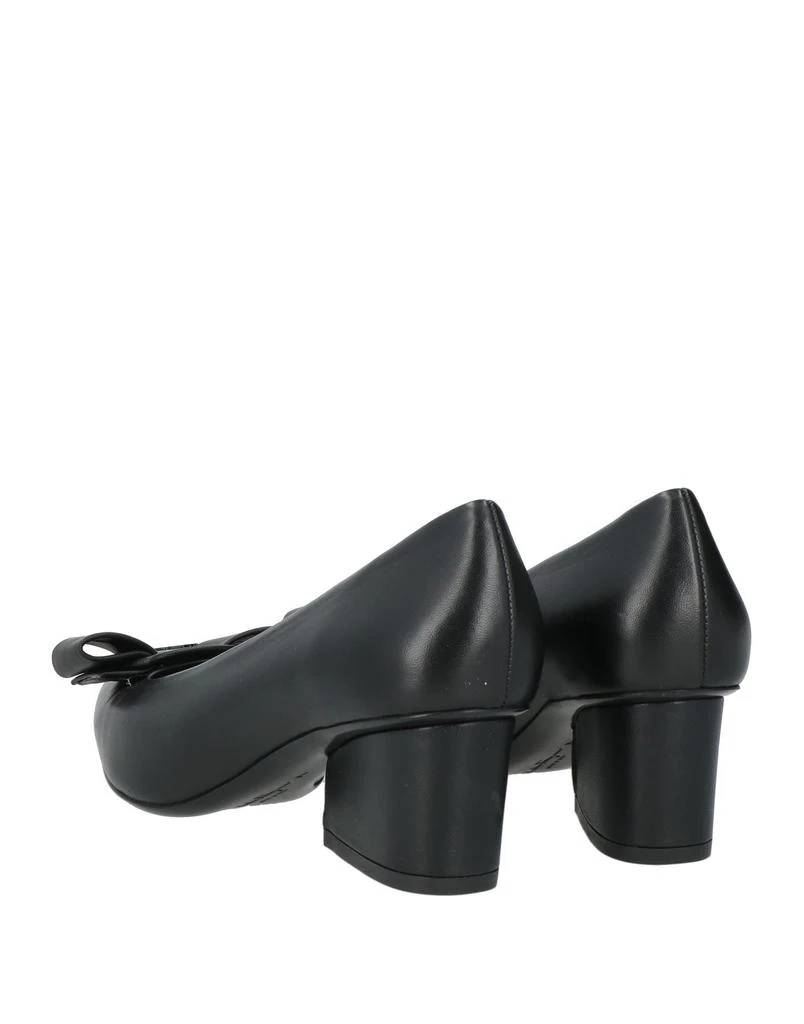 Salvatore Ferragamo Pump 3