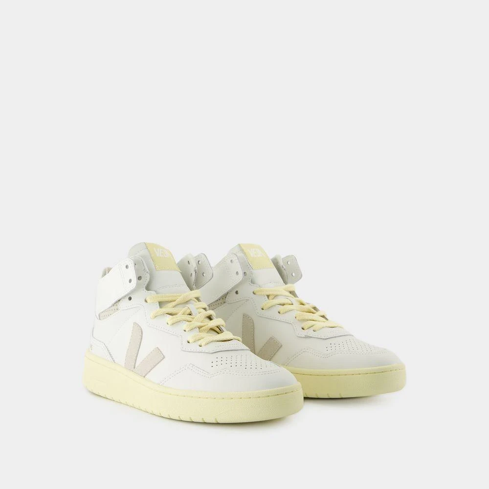 Veja V-95 SNEAKERS 2
