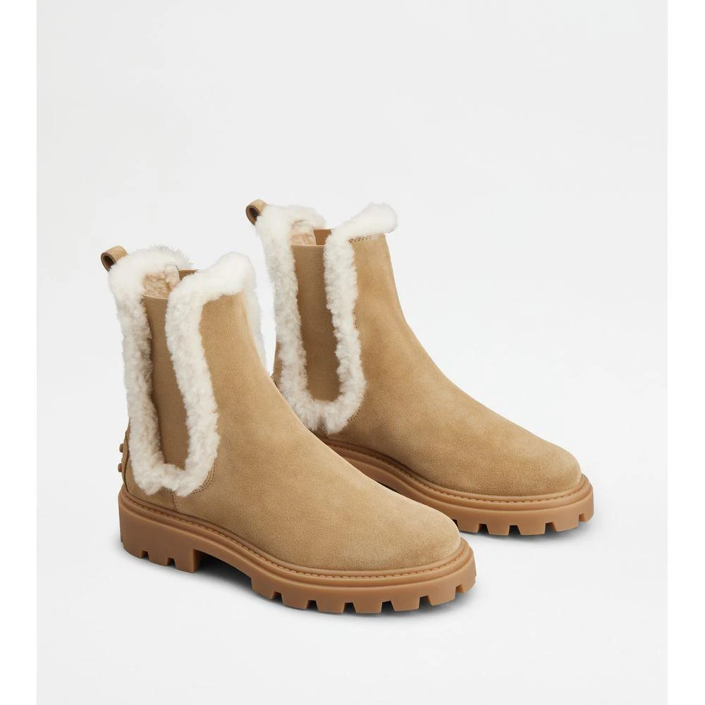 Tod's Tod's Chelsea Boots in Suede and Sheepskin 2