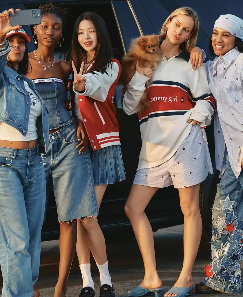 Tommy Jeans Tommy Girl Women
s Full Zip Hoodie 5