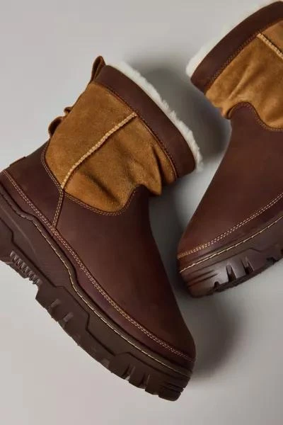 UGG UGG Men's Heritage Pull-On Trailgazer Boot 1