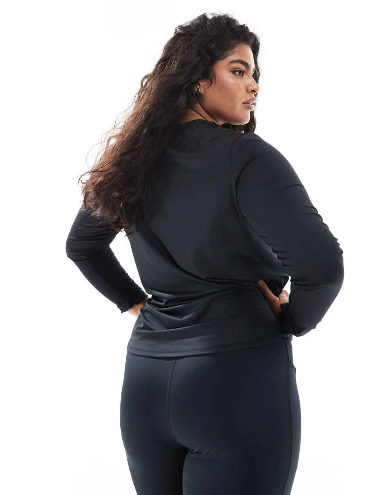 ASOS 4505 Curve Icon long sleeve running top in black 3