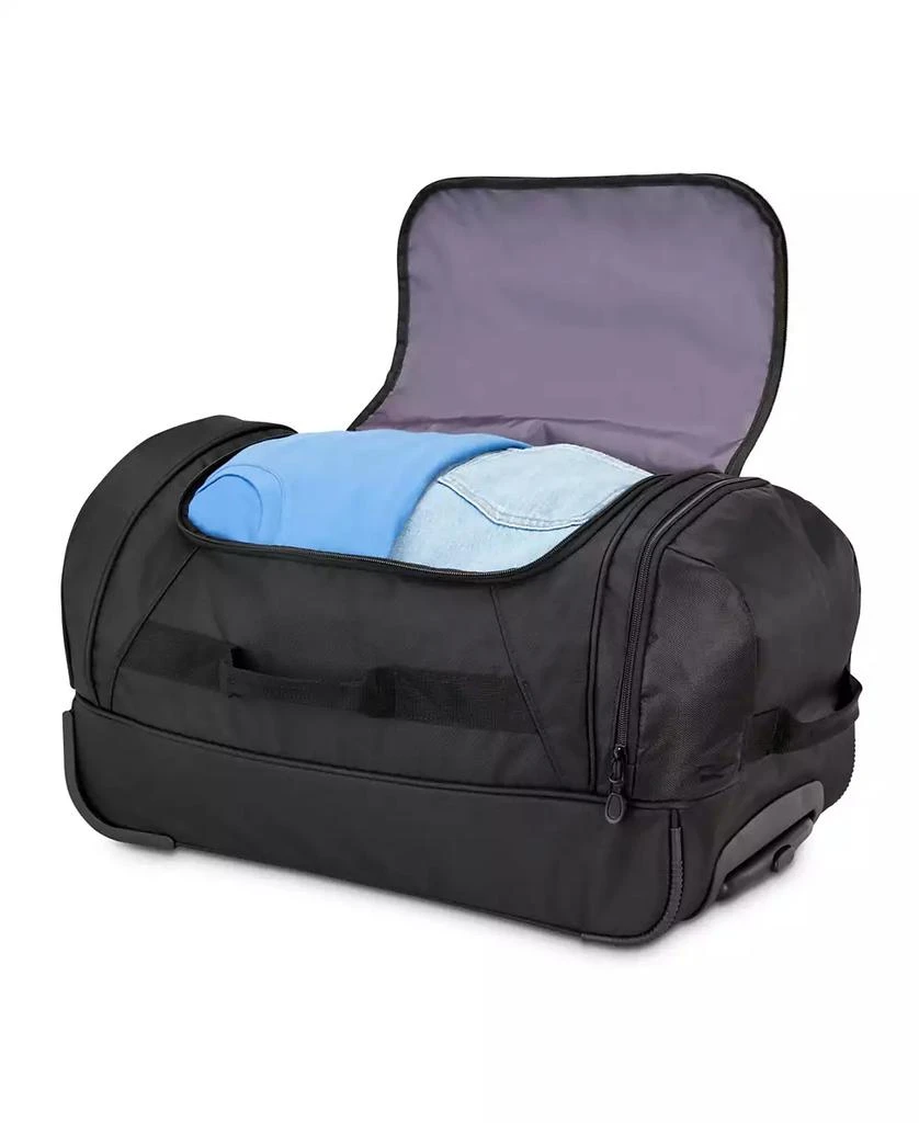 High Sierra NEW! Carry-On Boxed Wheeled Duffel 8