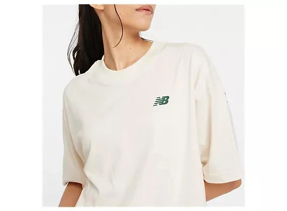 New Balance Graphic Oversized Jersey T-Shirt 4