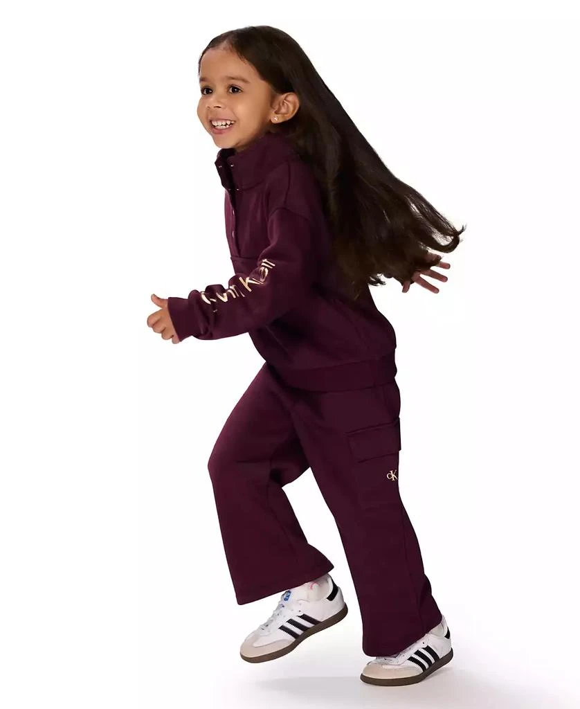 Calvin Klein Girls
Toddler 2T-4T Long-Sleeve Sweatshirt and Pants, 2-Piece Set 3