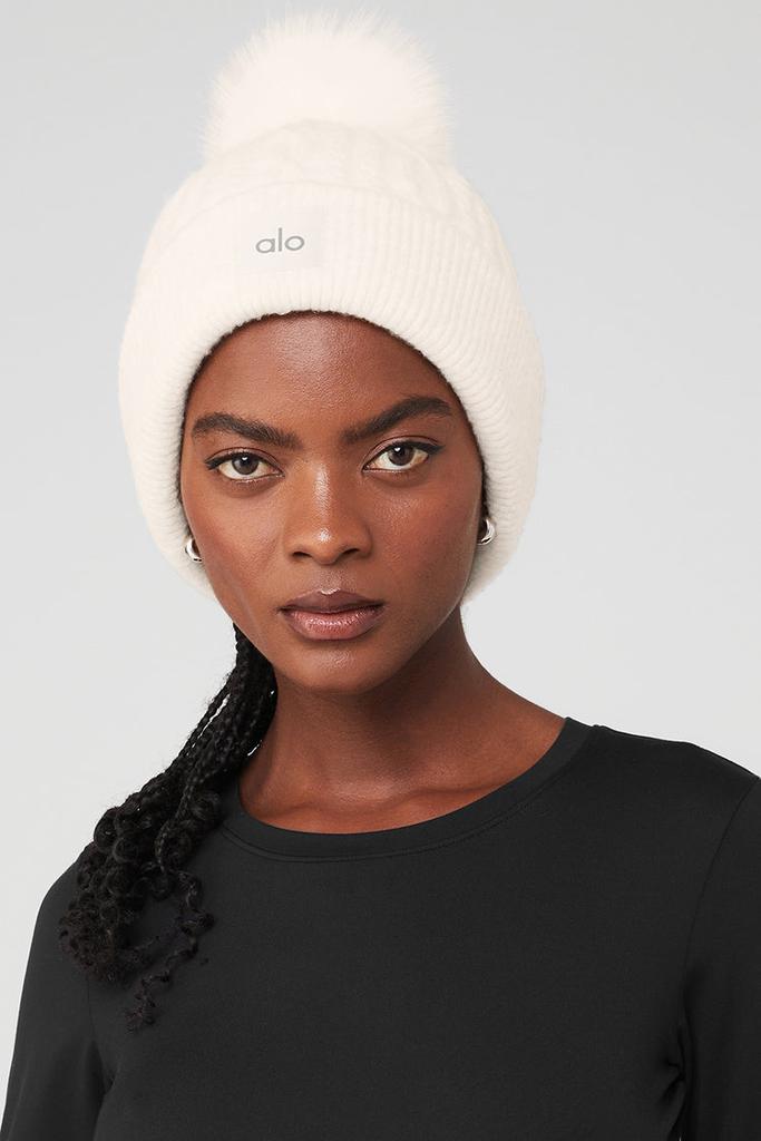 Alo ノータブルビーニー　lvory Alo Cable Knit Beanie - Ivory - Hats - Free Shipping - BeyondStyle