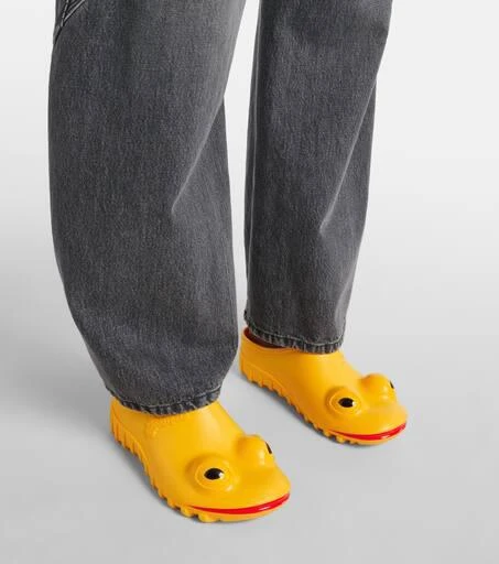 JW Anderson x Wellipets Frog clogs 4