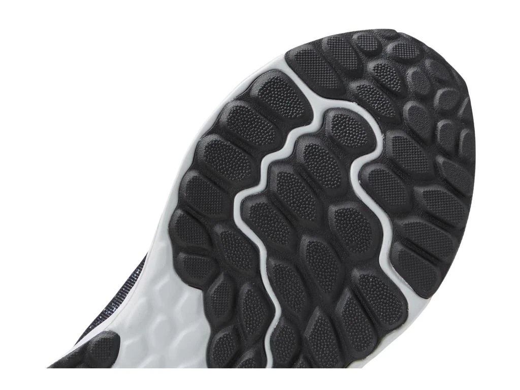 New Balance Fresh Foam Arishi v4 (Big Kid) 6