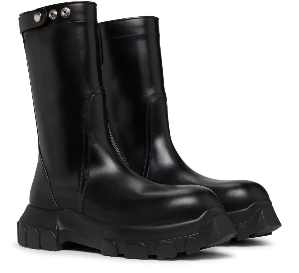 Shop Creeper Bozo Tractor boots on Sale at BeyondStyle – Get 32