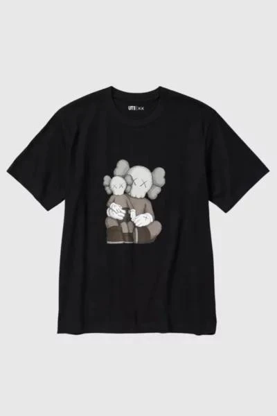 kaws KAWS x Uniqlo UT Short Sleeve Graphic T-shirt 1