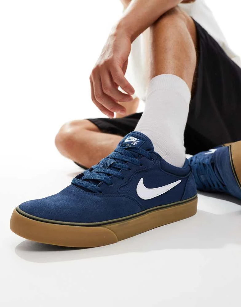 NIKE Nike SB Chron 2 suede trainers in navy and gum sole 1