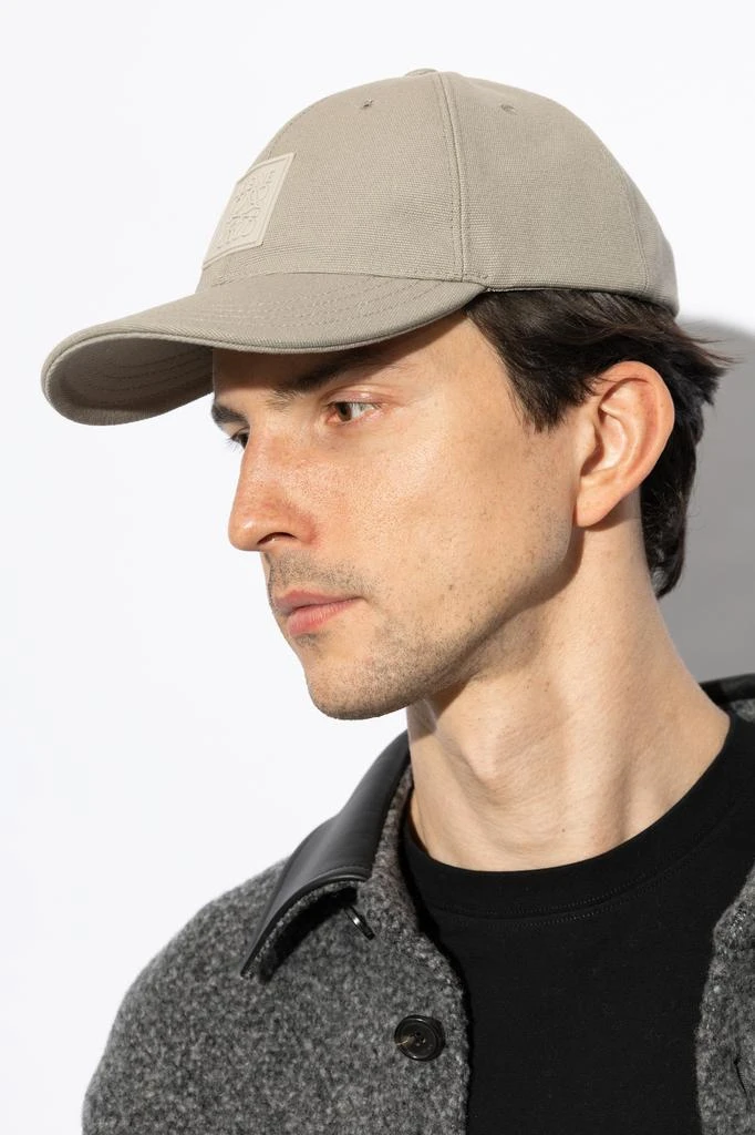 Loewe Cap 2