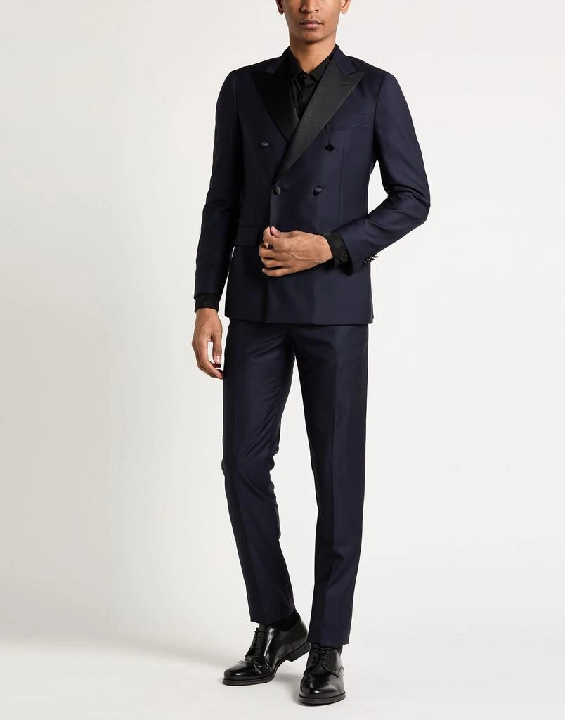 BOGLIOLI Suits 2