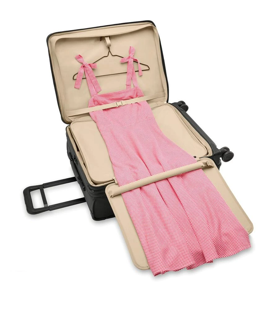 Briggs & Riley Medium Baseline Expandable Spinner Suitcase (66cm) 4