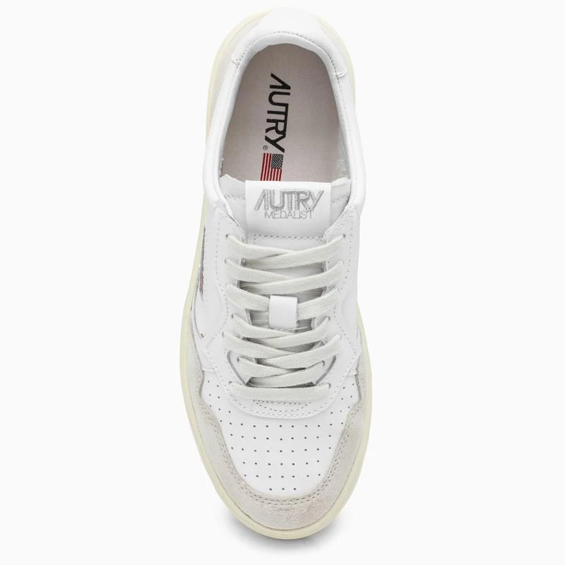 AUTRY White leather Medalist low-top sneakers 4